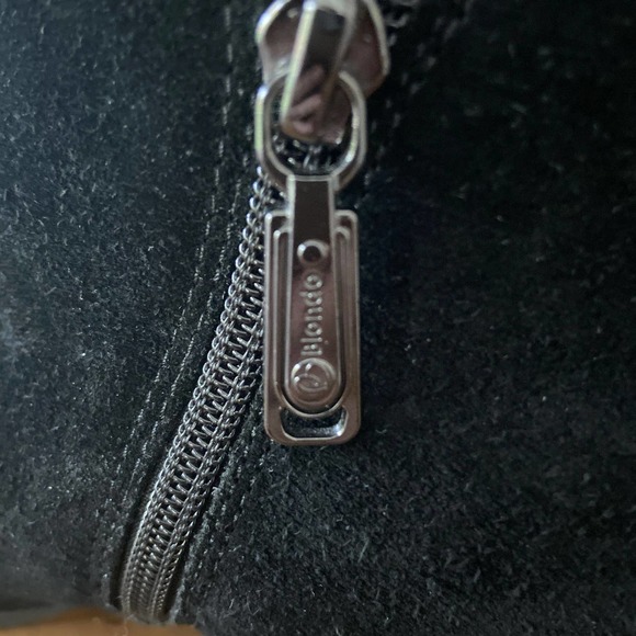 Blondo Waterproof Suede Low Bootie Sz 6 - Picture 5 of 8